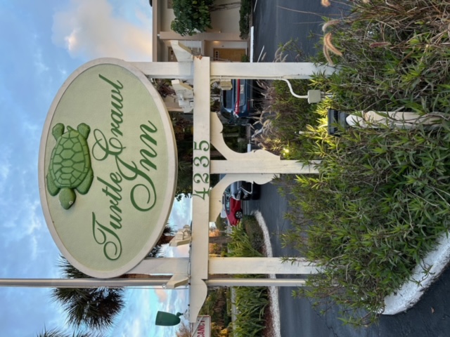 Turtle Crawl Inn Sarasota FL